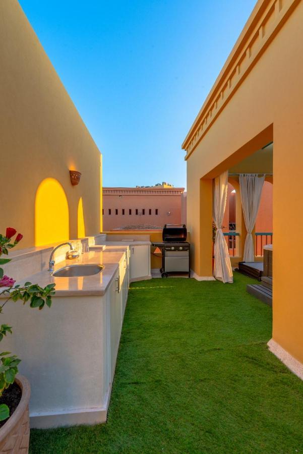 Heated Jacuzzi 2Br Apartment On Yacht View Hurghada Esterno foto