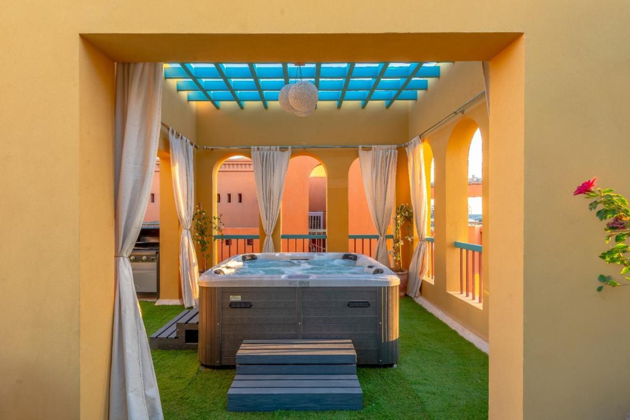Heated Jacuzzi 2Br Apartment On Yacht View Hurghada Esterno foto